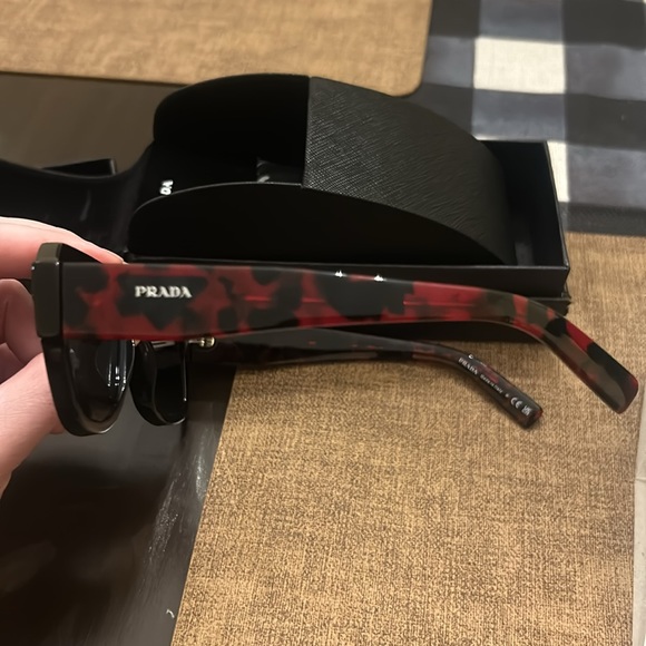 Prada “Acetate Sunglasses With Prada Logo” - Picture 6 of 13